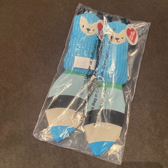 Boots & Barkley Other - Boots & Barkley Dog Cuddle Toy Fox Crinkly and Squeaks! (2 Pack) NWT